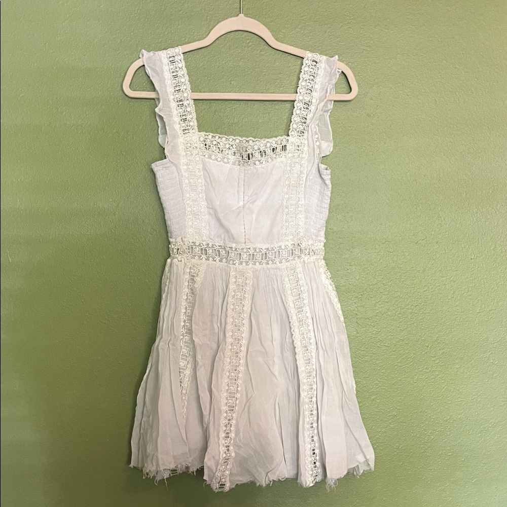 Elegant White Lace Dress